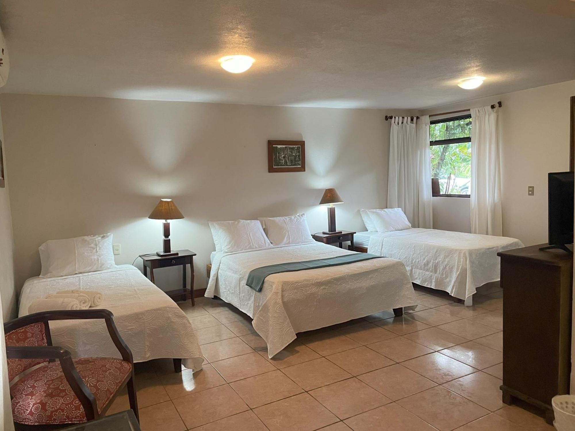 Hotel Cacao Río Celeste Bijagua Quarto foto