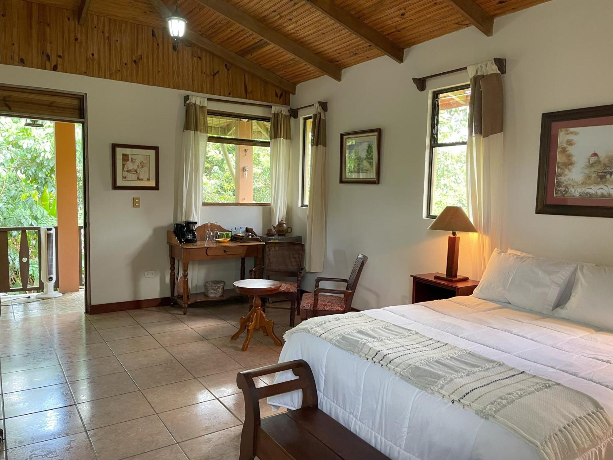 Hotel Cacao Río Celeste Bijagua Exterior foto