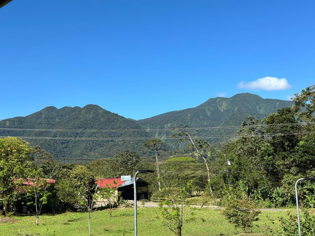 Hotel Cacao Río Celeste Bijagua Exterior foto